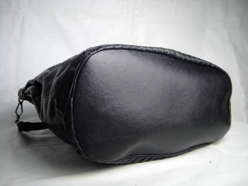 Bottega Veneta Lambskin Leather Bag 9642 black